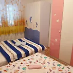 Rosa Apartment